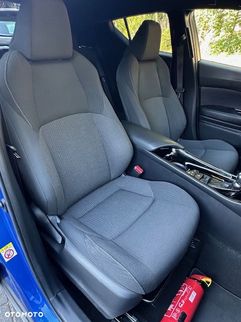 Toyota C-HR Lounge - 40