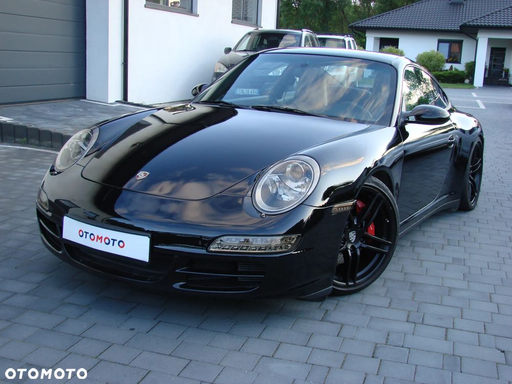 Porsche 911 Carrera 4 S - 6