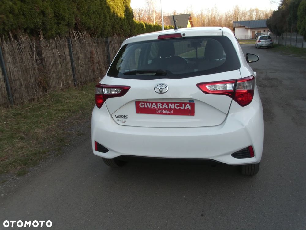 Toyota Yaris 1.5 Premium - 13
