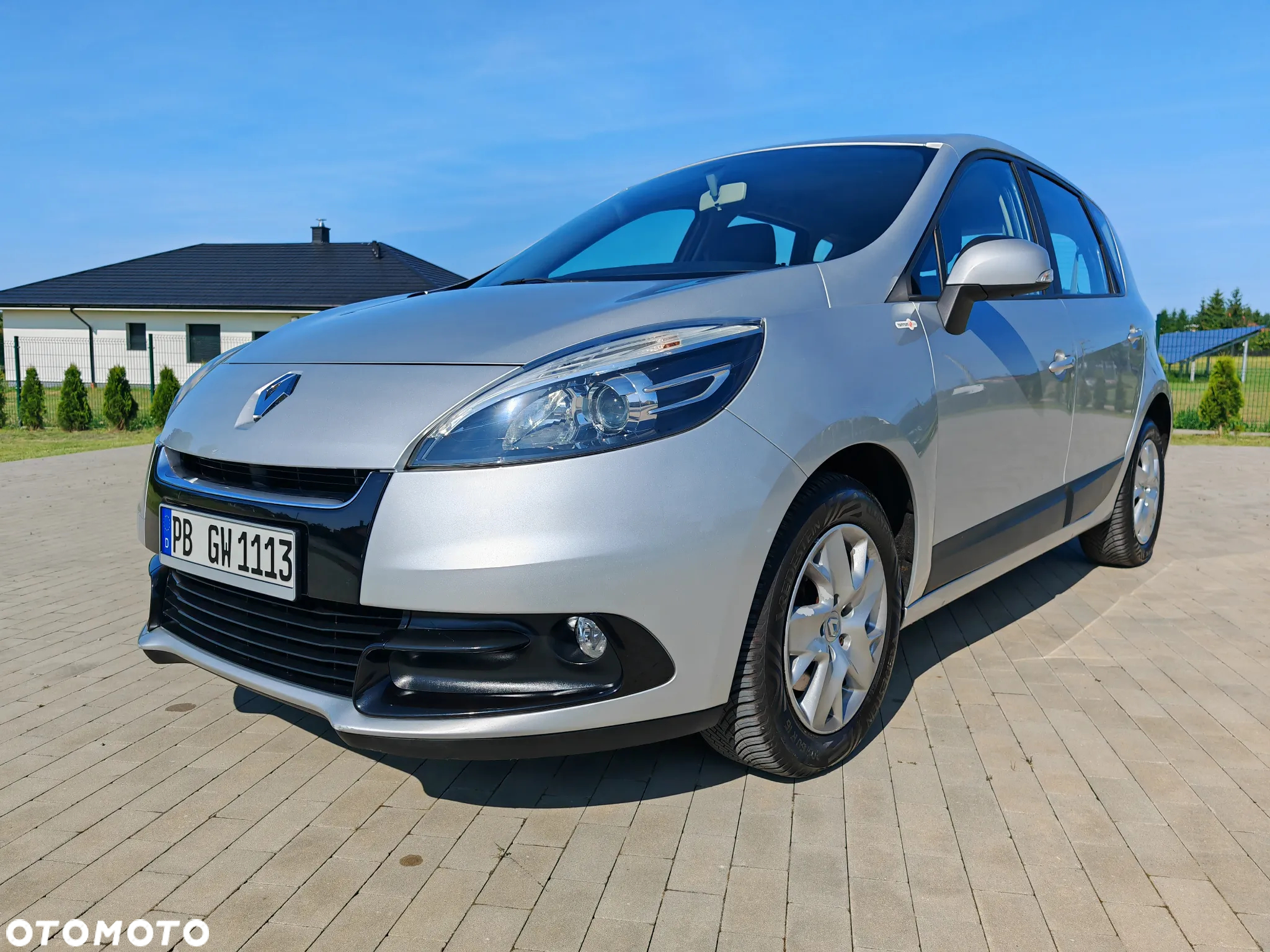 Renault Scenic 1.6 16V 110 TomTom Edition - 3