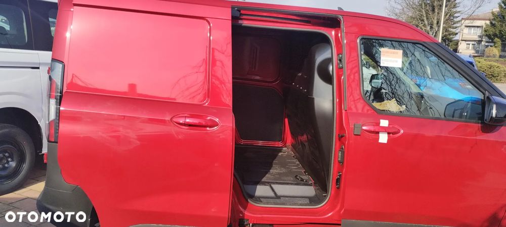 Ford Transit Courier - 3