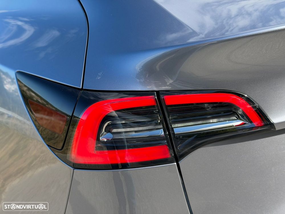 Tesla Model Y Long Range Tração Traseira - 58