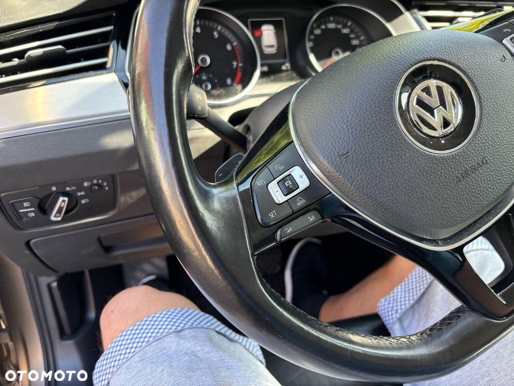 Volkswagen Passat Variant 1.8 TSI (BlueMotion Technology) DSG Comfortline - 15