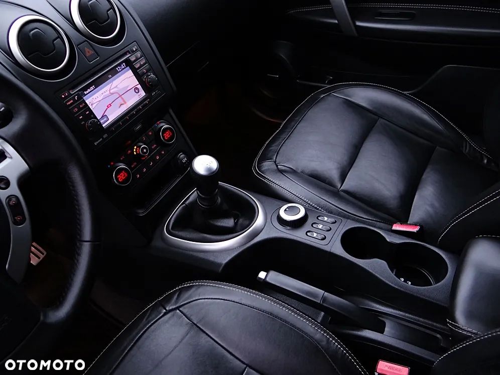 Nissan Qashqai+2 2.0 4x4 tekna - 31