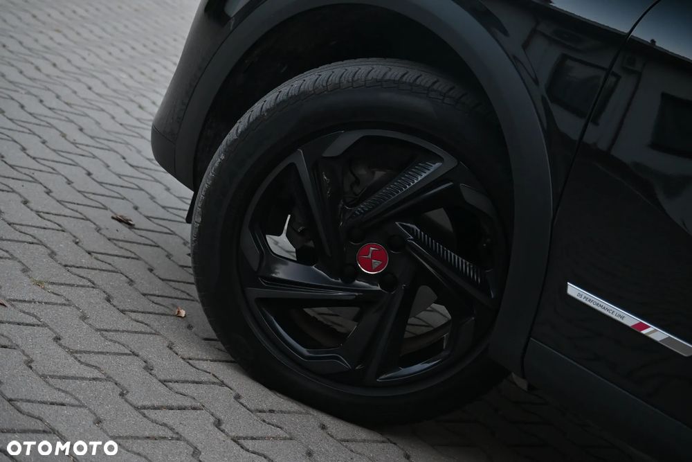 DS Automobiles DS 3 Crossback 1.5 BlueHDi Performance Line + - 36