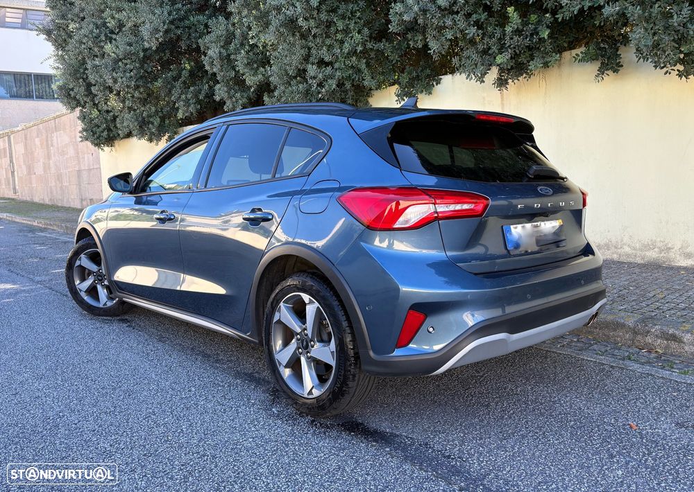 Ford Focus 1.0 EcoBoost Active X - 2