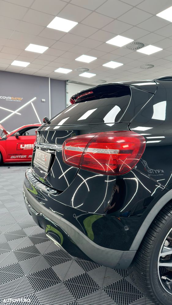 Mercedes-Benz GLA 200 d 4MATIC Aut. - 6