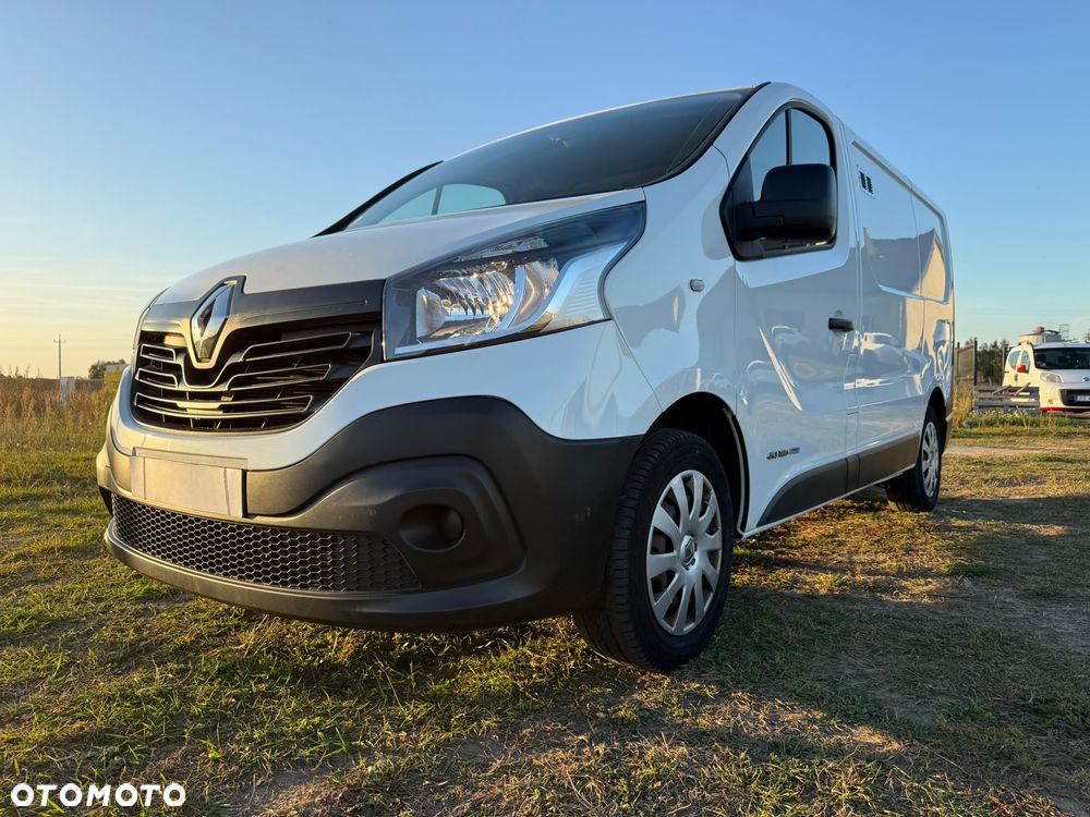 Renault Trafic - 2