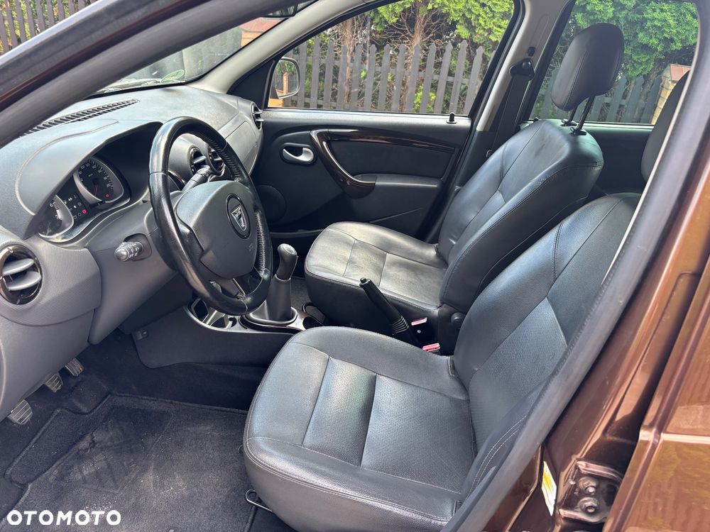 Dacia Duster 1.6 16V 4x2 Laureate - 9