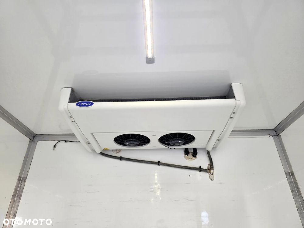 Iveco 35C17 35-170 3,0 HPI 170 KONNY KONTENER 4,2M WINDA CHŁODNIA CARRIER MROŻNIA ZASILANIE ZEWNĘTRZNE KLIMA BLIŻNIAKI DO 3,5T HIMATIC 8 BIEGOWY WEBASTO - 28