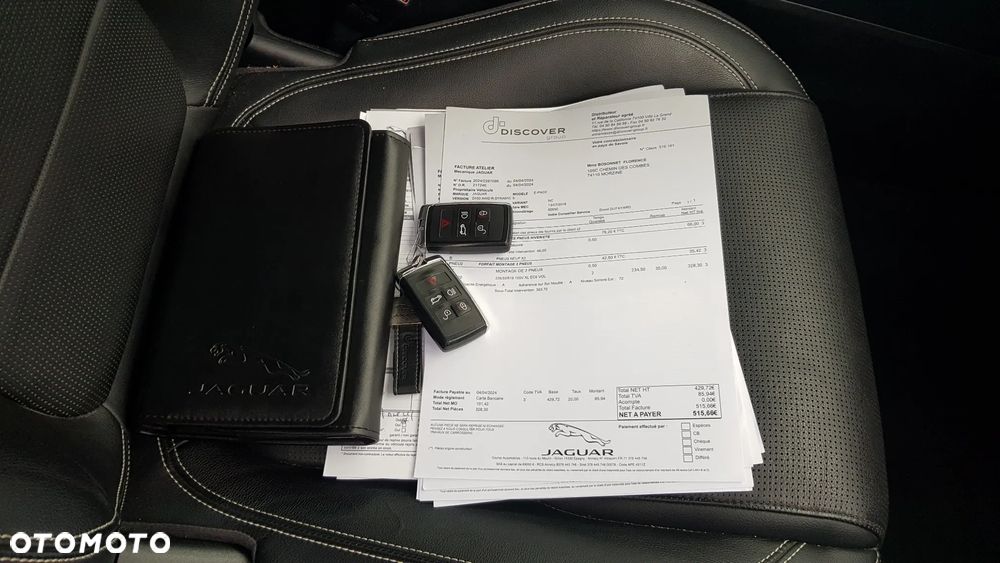 Jaguar E-Pace D150 AWD R-Dynamic S - 38