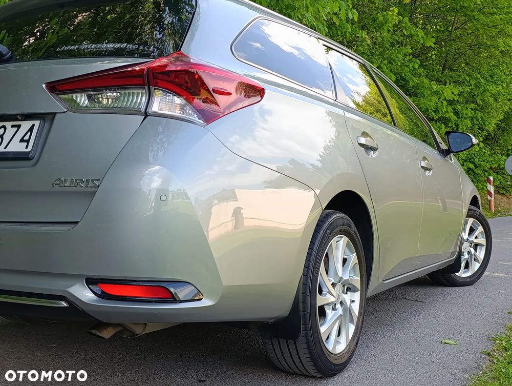 Toyota Auris 1.6 Comfort - 29
