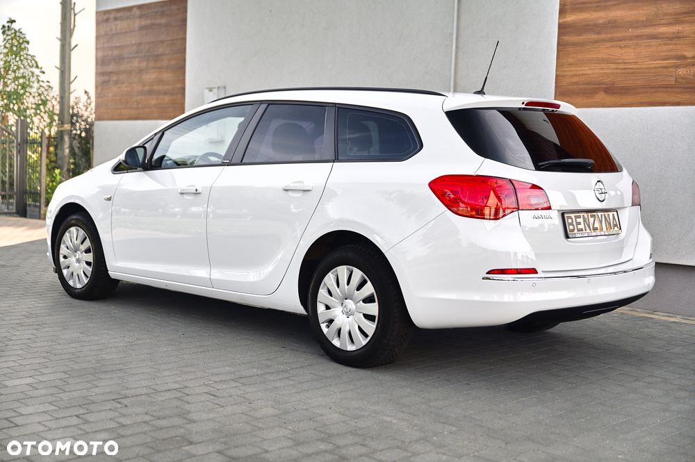 Opel Astra 1.6 Style - 16