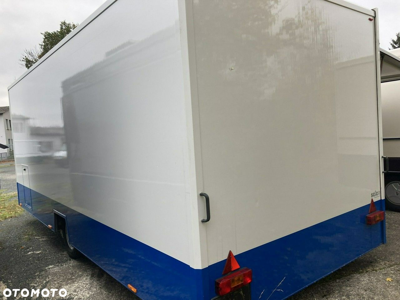Inny Przyczepa Gastronomiczna food truck foodtruck Autosklep Sklep 2013 - 12