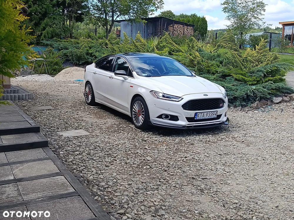 Ford Fusion 2.0 EcoBoost Titanium - 3