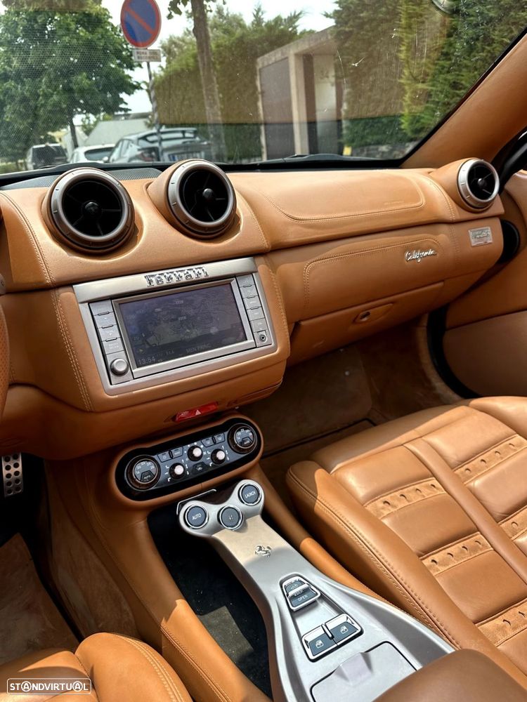 Ferrari California - 6