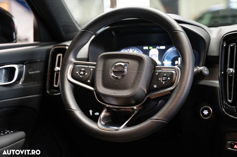 Volvo XC 40 T5 Recharge DKG Core - 14