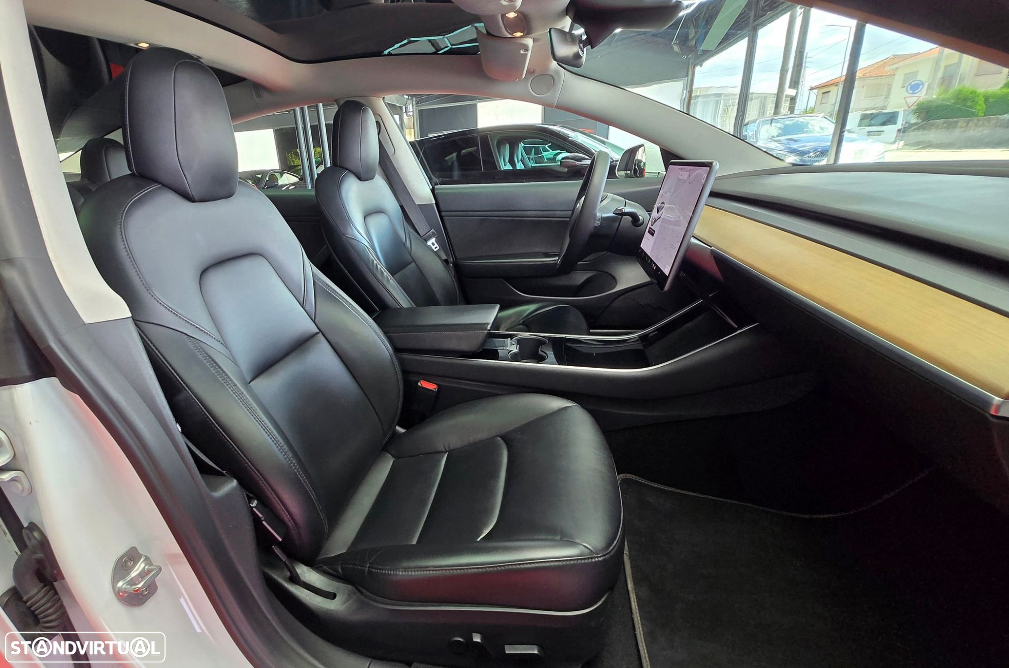 Tesla Model 3 Standard Range Plus RWD - 26