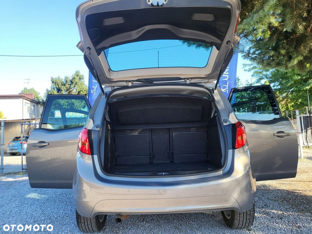 Opel Meriva - 9