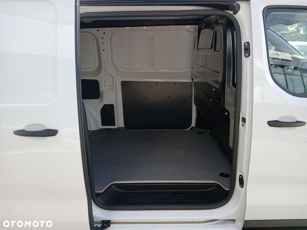 Toyota PROACE - 11