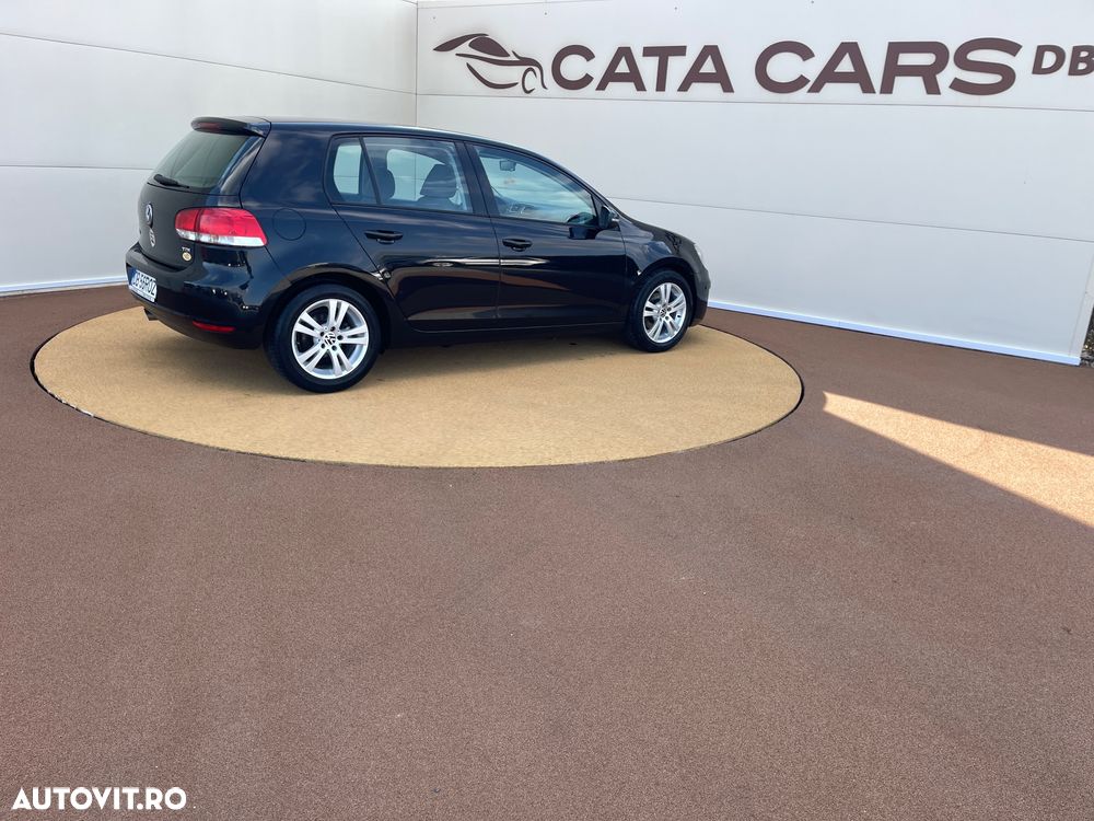 Volkswagen Golf - 18