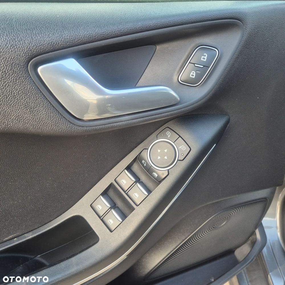 Ford Fiesta 1.5 EcoBoost S&S ST - 22