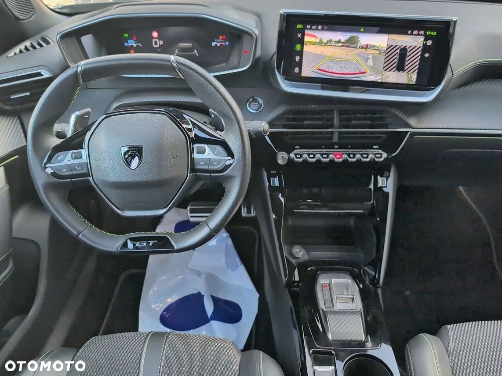 Peugeot 2008 1.2 PureTech GT S&S EAT8 - 11