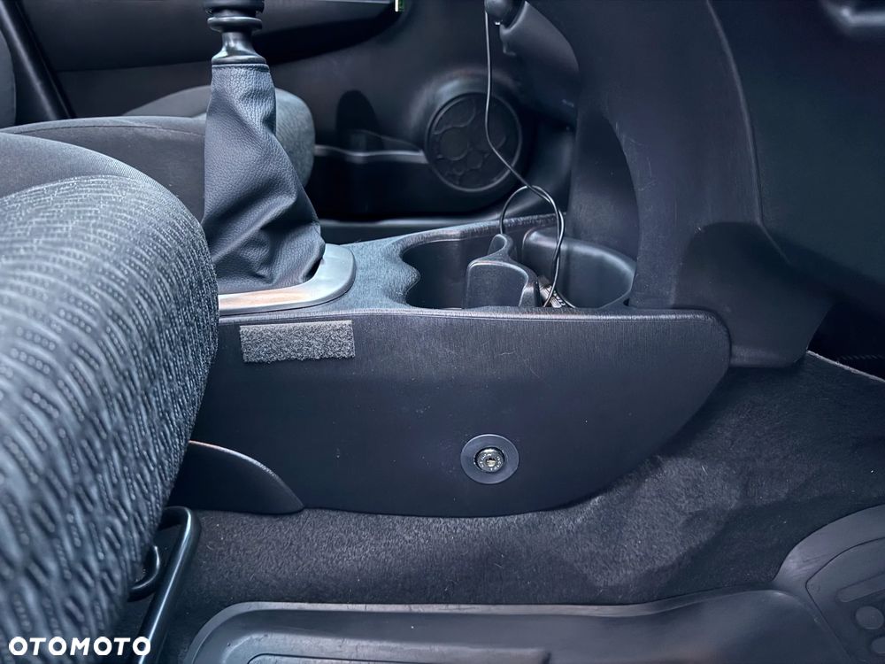 Toyota Yaris 1.33 Premium EU6 - 8