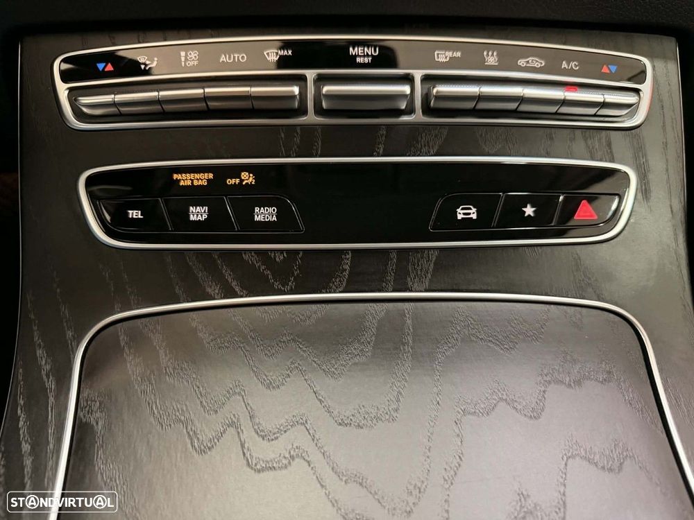 Mercedes-Benz E 300 de Avantgarde - 24