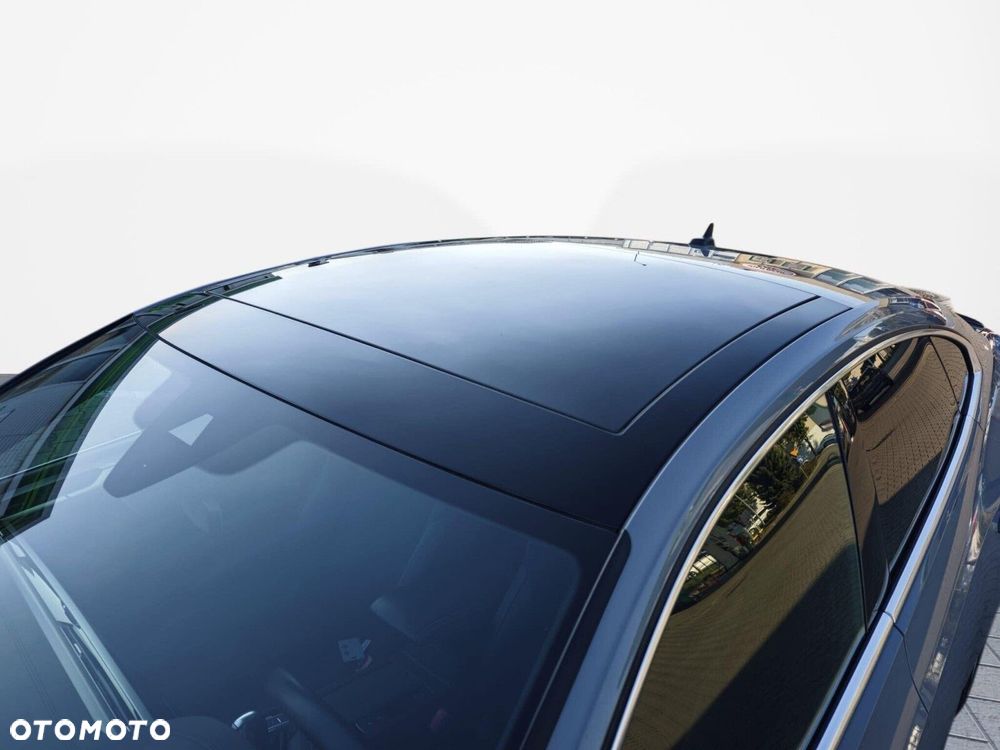 Volkswagen Arteon 2.0 TDI R-Line DSG - 10