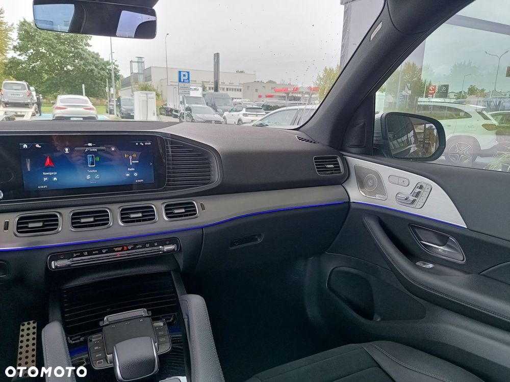 Mercedes-Benz GLE - 13
