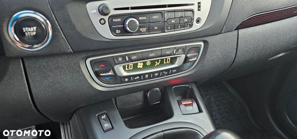 Renault Grand Scenic Gr 1.2 TCe Energy Limited EU6 - 31