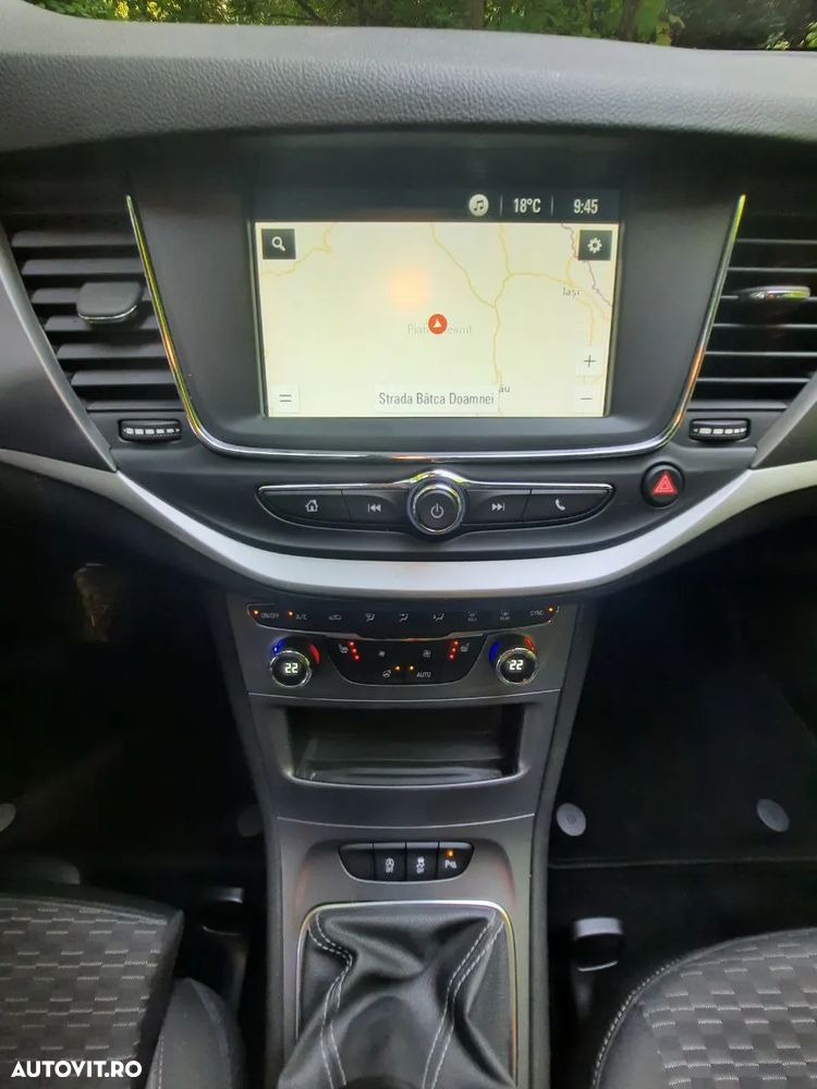 Opel Astra 1.5 D Start/Stop Sports Tourer Business Edition - 8