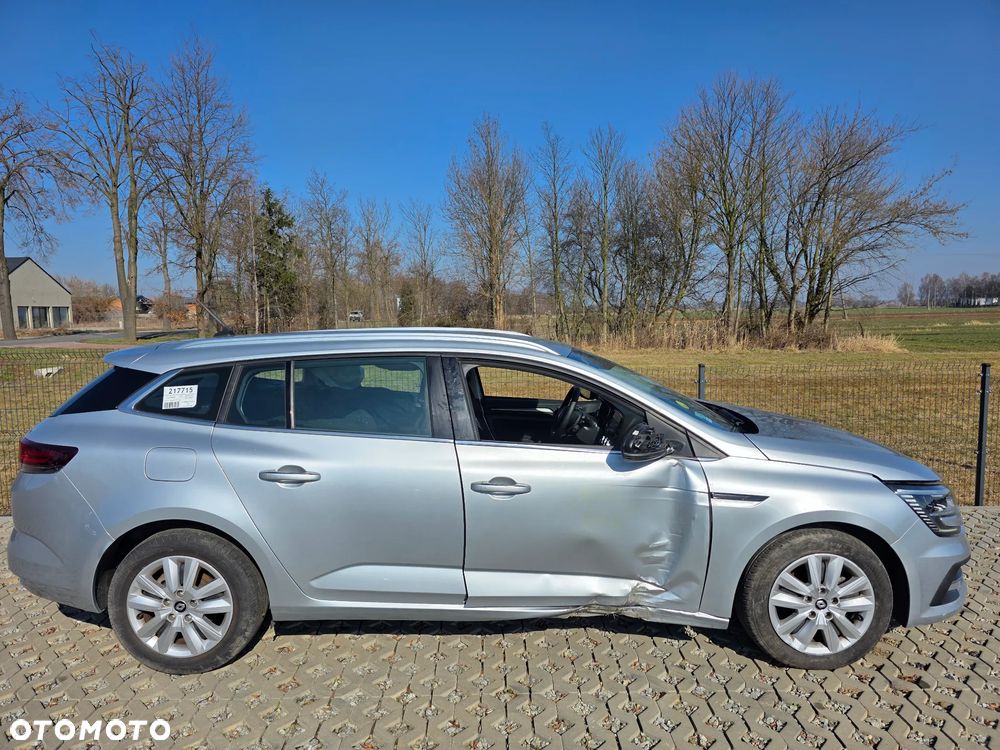 Renault Megane 1.5 Blue dCi Intens - 4
