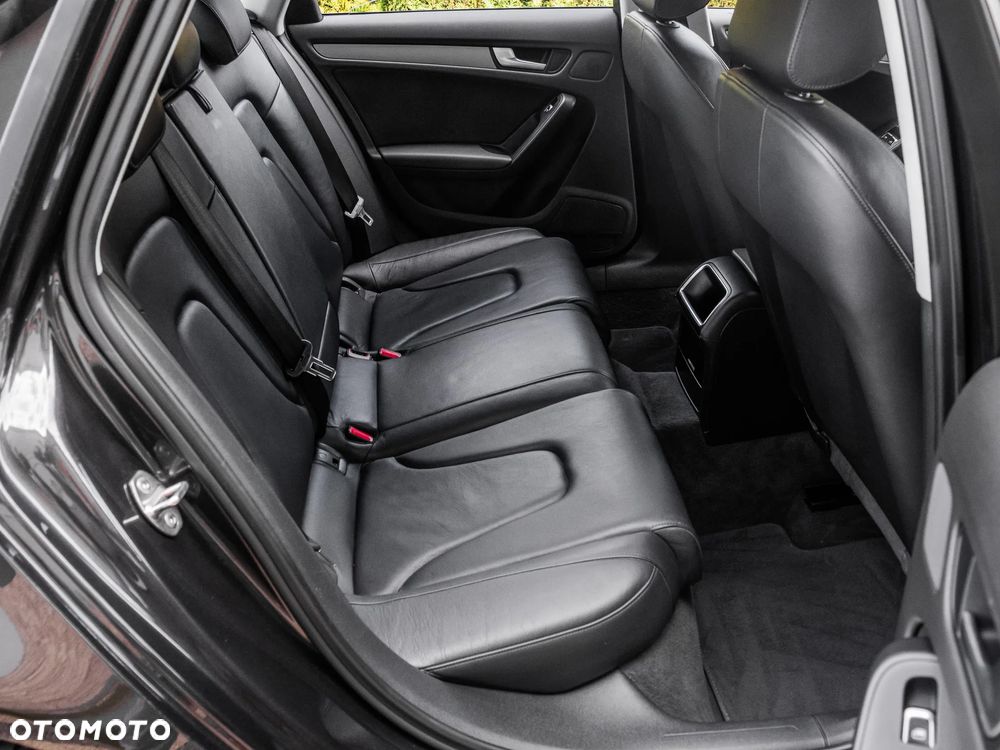 Audi A4 Limousine 2.0 TDI 112g DPF Ambiente - 16