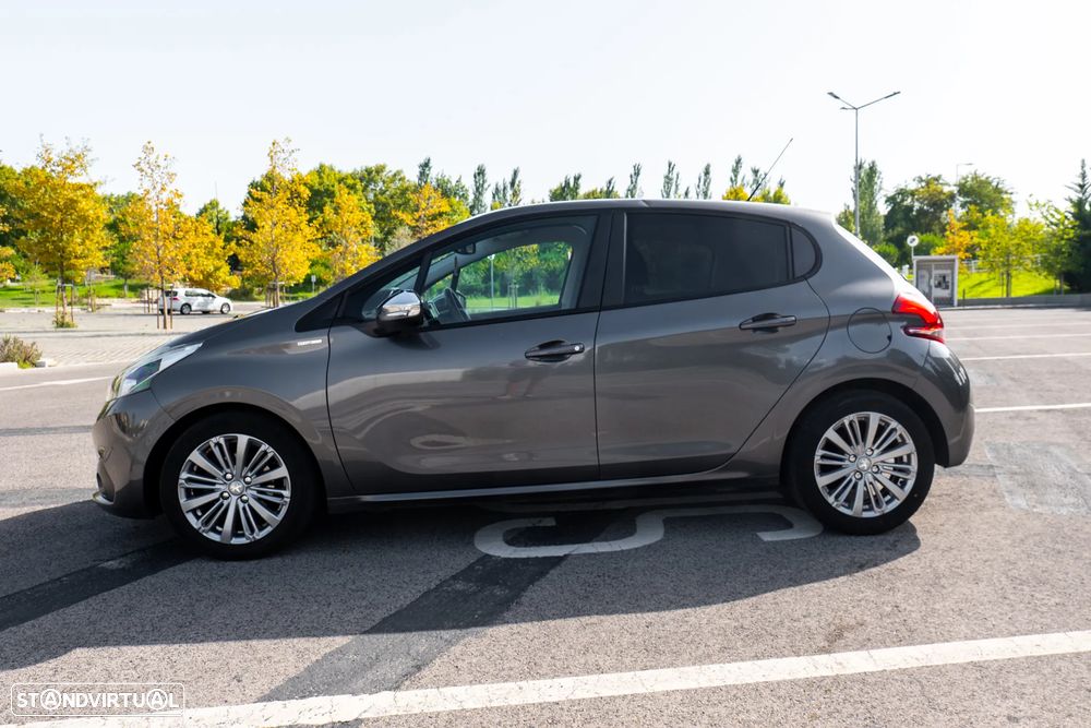 Peugeot 208 1.6 BlueHDi Style - 2