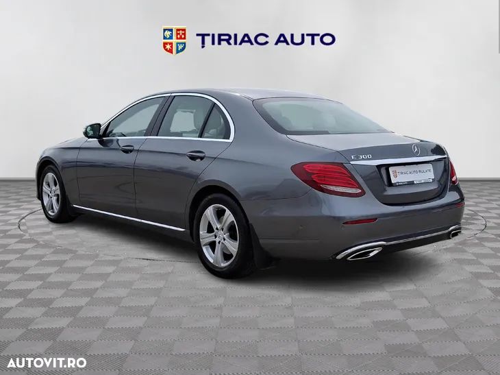 Mercedes-Benz E 300 9G-TRONIC Avantgarde - 4