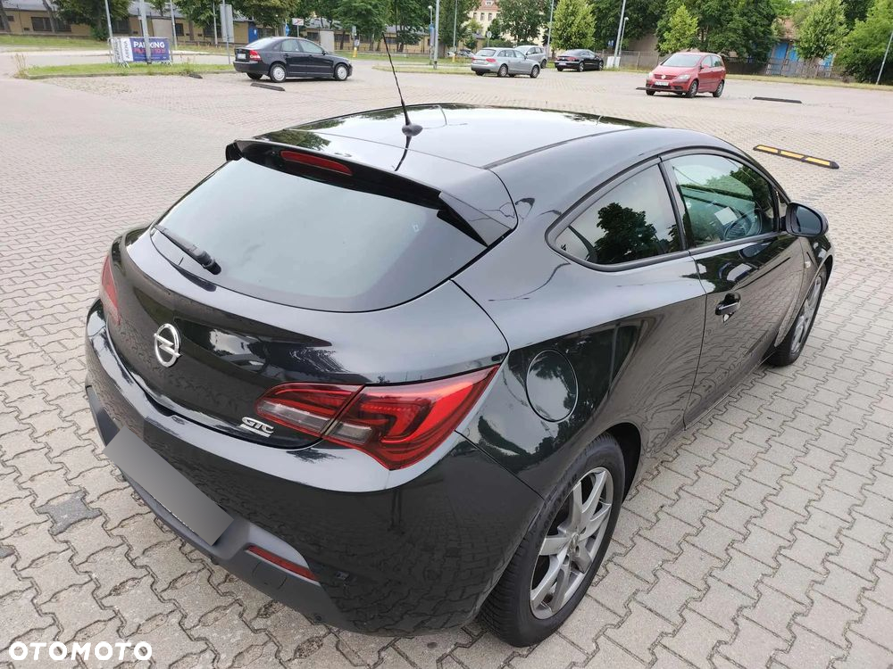 Opel Astra GTC 1.4 Turbo - 9