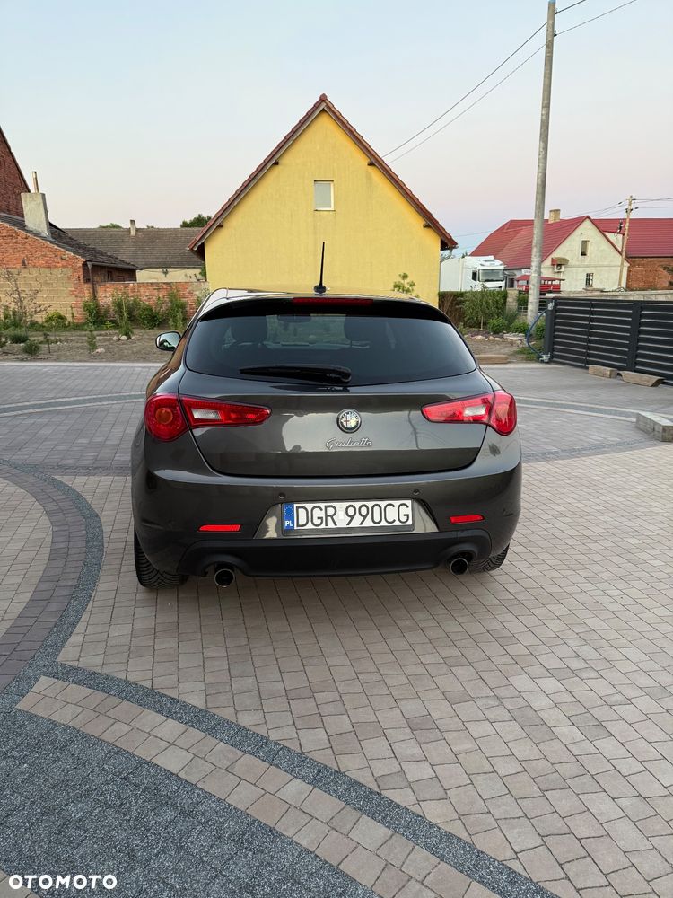 Alfa Romeo Giulietta - 4