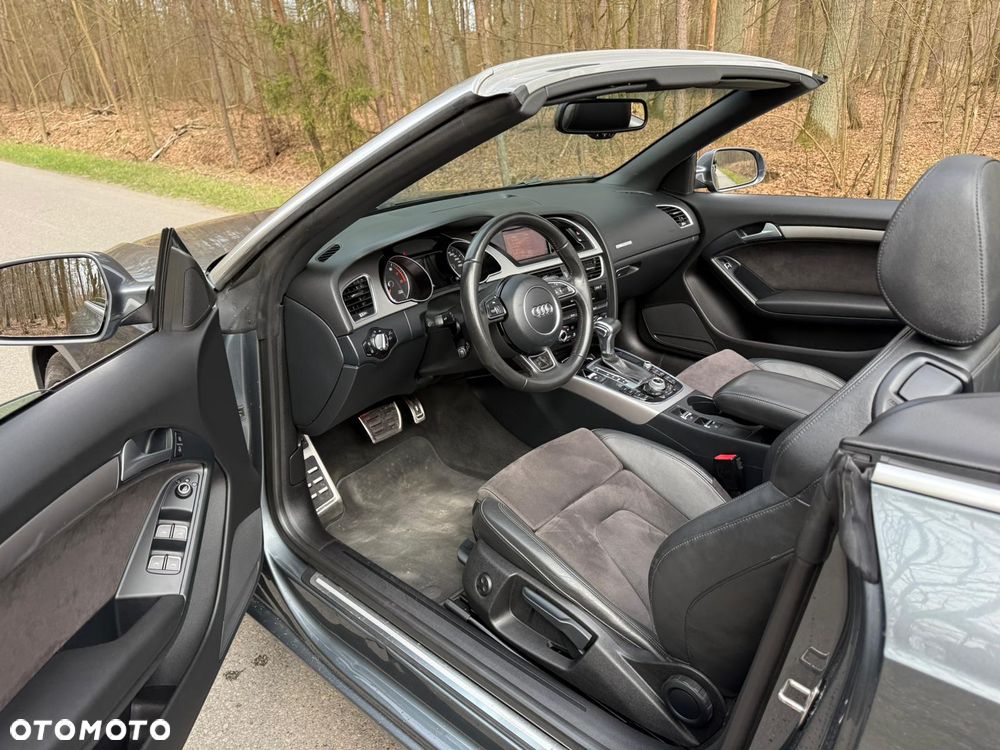 Audi A5 Cabrio - 8