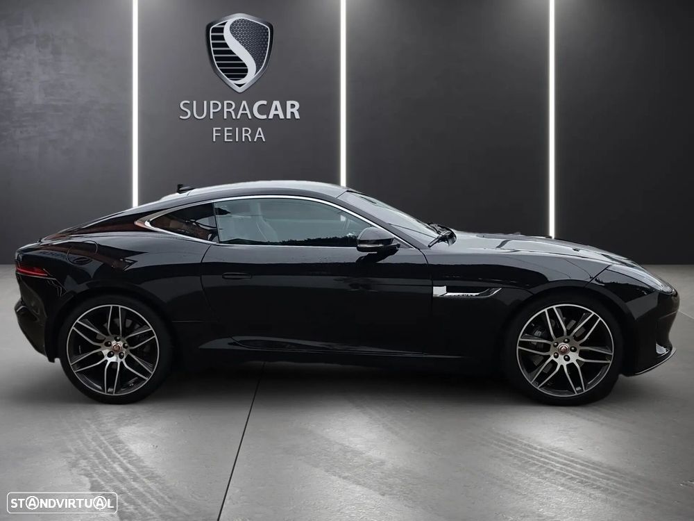 Jaguar F-Type 2.0 i4 R-Dynamic - 3