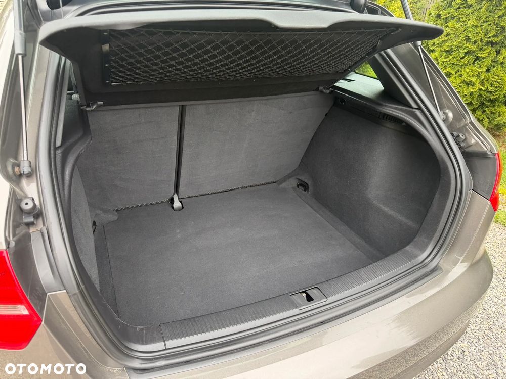 Audi A3 Sportback 2.0 TDI DPF Attraction - 28