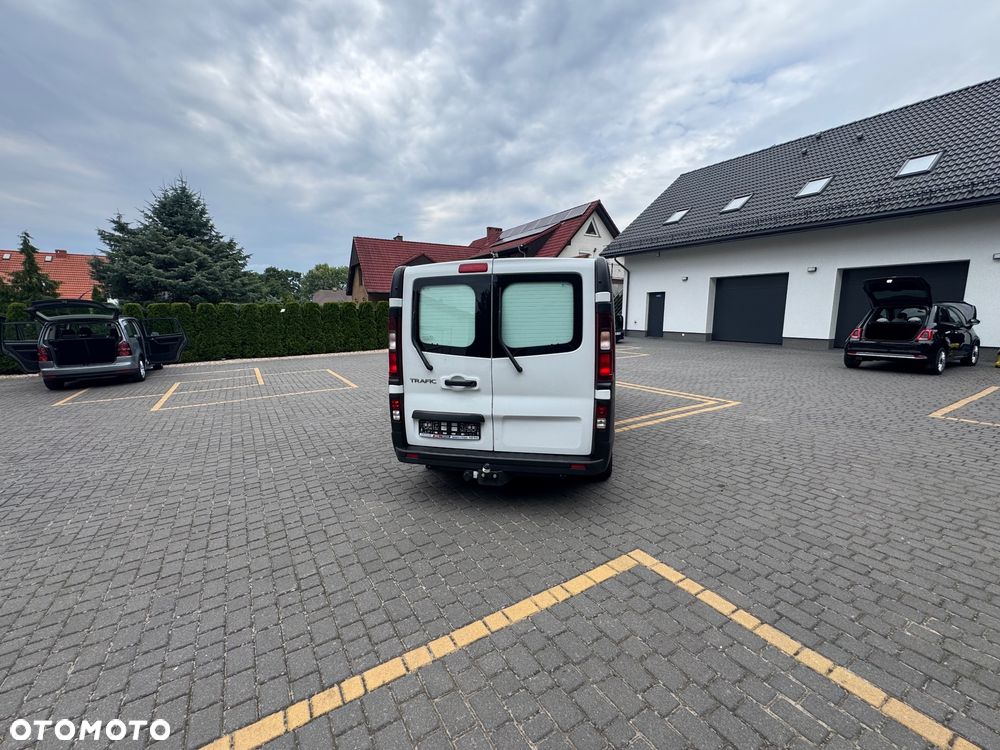 Renault Trafic - 11