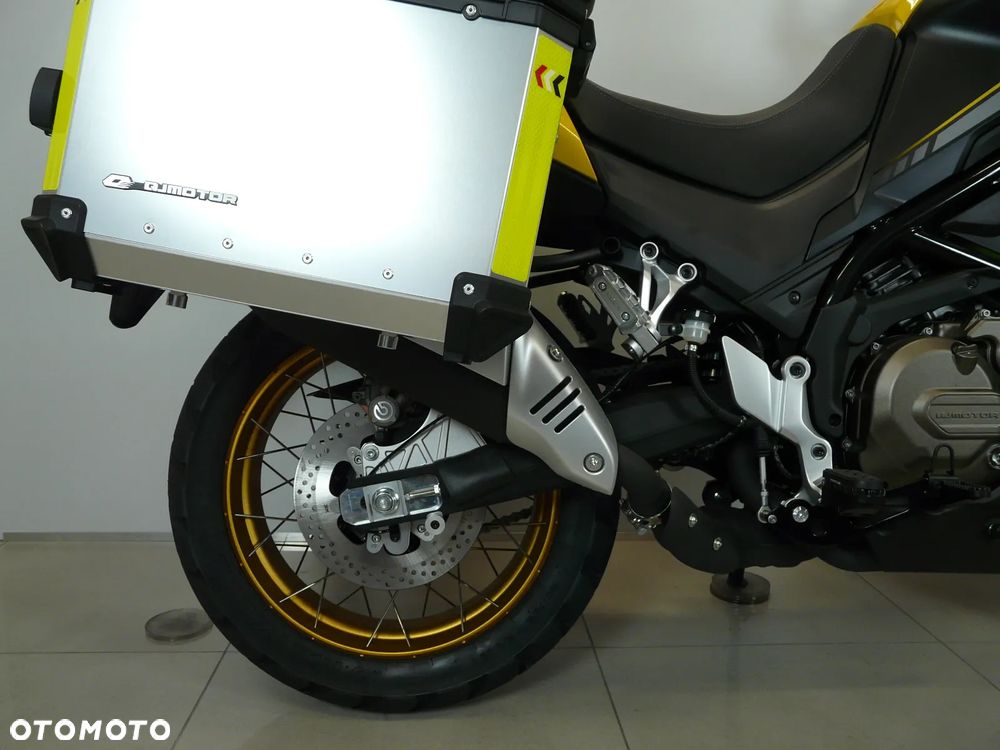 QJMOTOR SVT 650X - 9