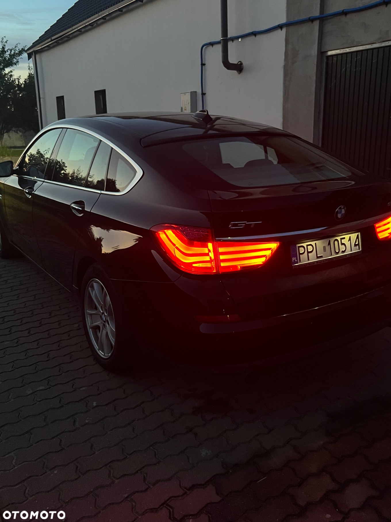 BMW 5GT - 13