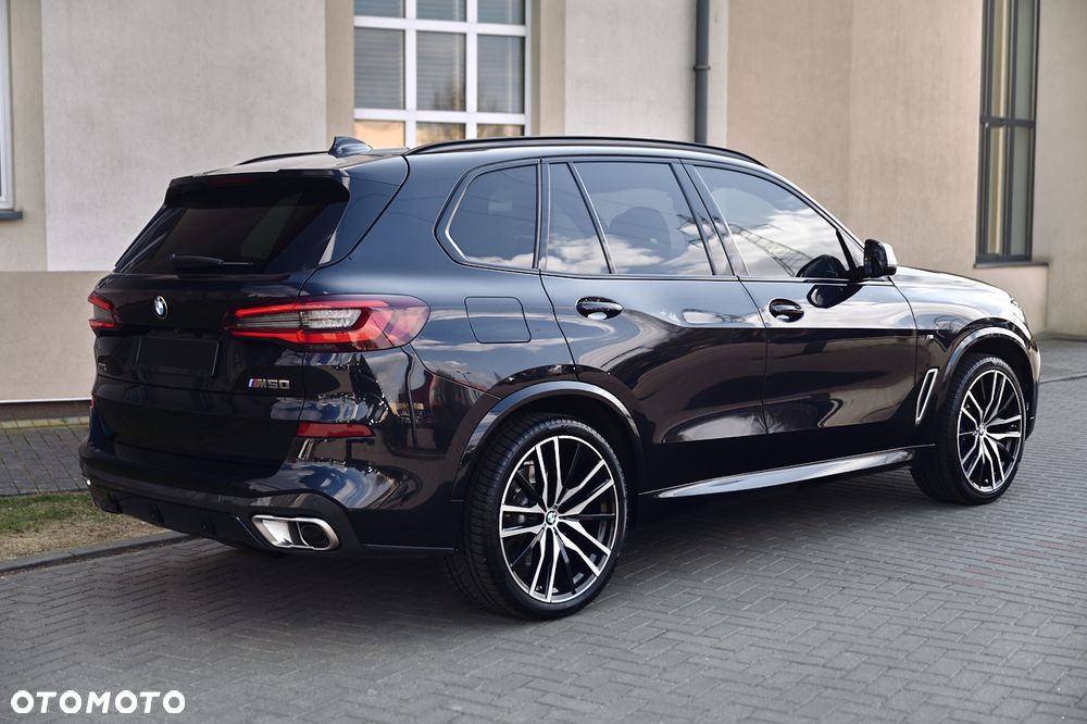 BMW X5 M M50d - 14