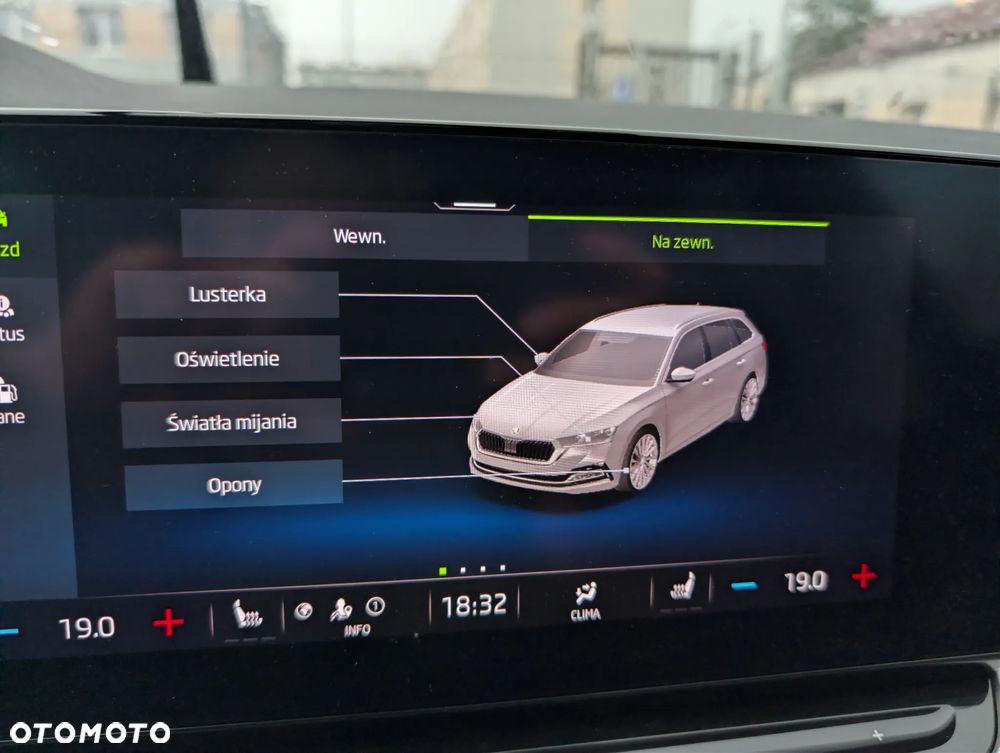 Skoda Octavia 2.0 TDI Style DSG - 21