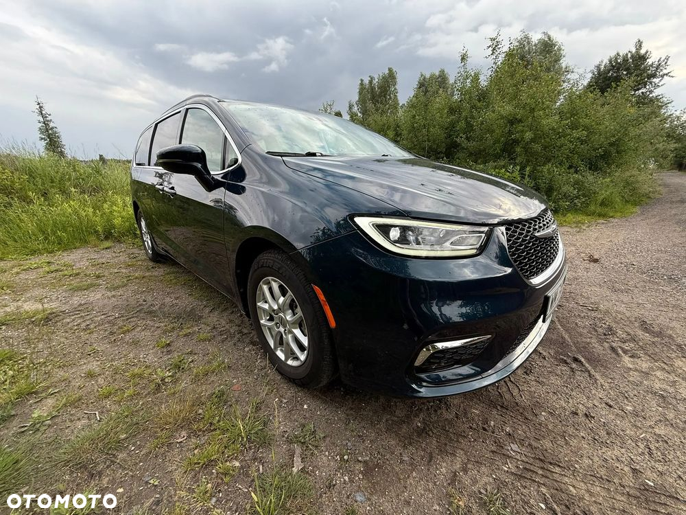 Chrysler Pacifica - 3