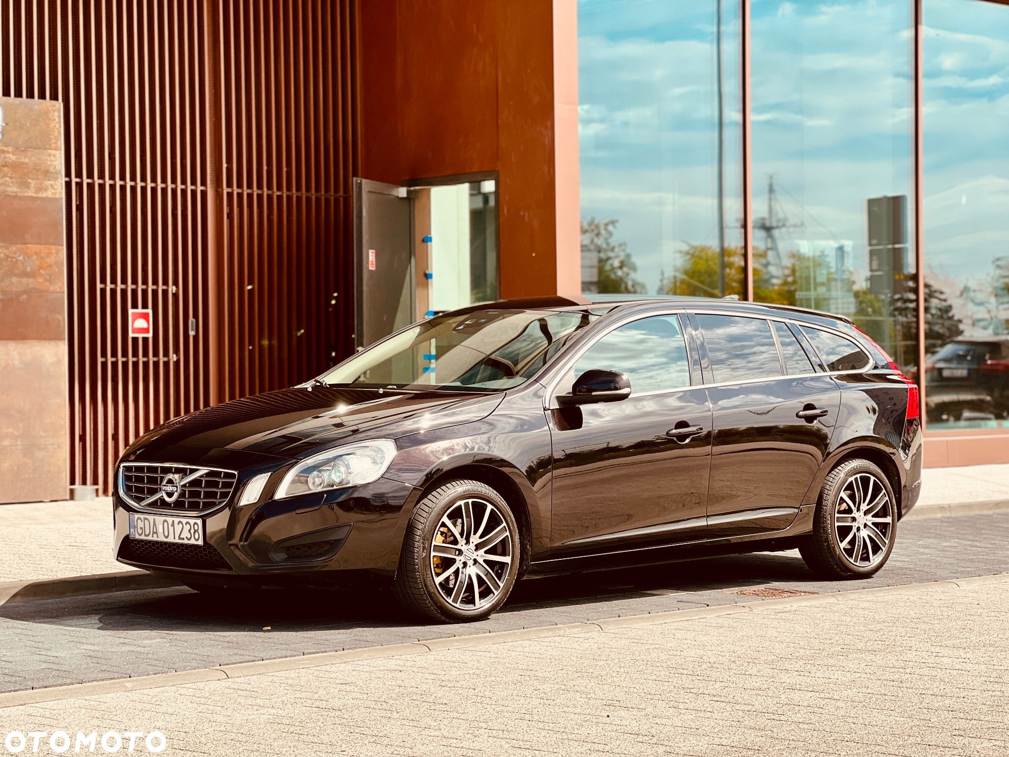 Volvo V60 - 1