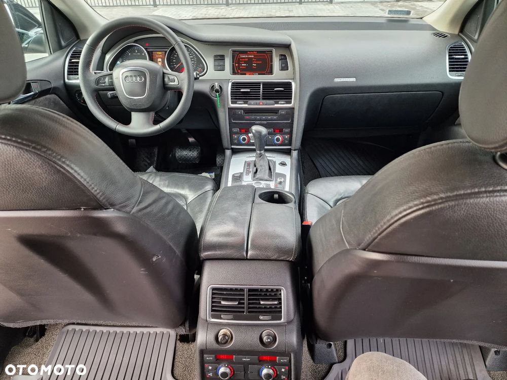 Audi Q7 3.0 TDI Quattro Tiptronic - 17